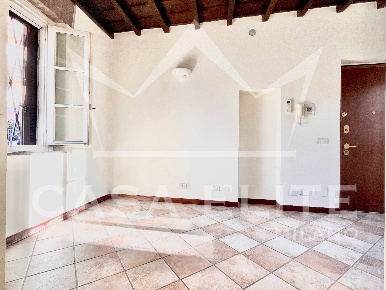 Foto Locale commerciale in via Legnano 23, Abbiategrasso di 30 m²