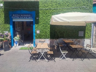 Foto Attività commerciale in via Sempione 158, Pero Centro di 35 m²