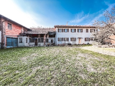 Foto Rustico in Via Cascina Cadè 1, Vercelli Cappuccini di 300 m²