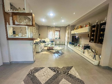 Foto Appartamento a Capua di 115 m² con 4 locali in vendita