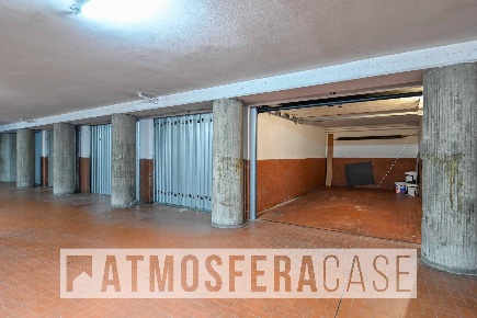 Foto Posti auto in Via Pietro Paleocapa 11, Bergamo Stazione di 16 m²