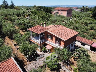 Foto Casa indipendente in Via dell'Uliveto 18, Palombara Sabina di 260 m²
