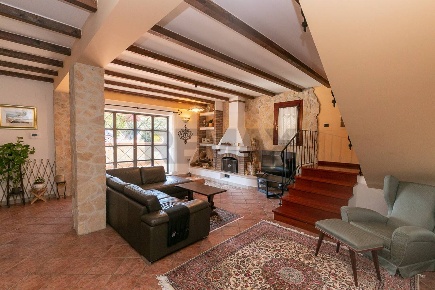 Foto Villa unifamiliare in VIA DELL'ACQUEDOTTO 18, Siracusa di 388 m²