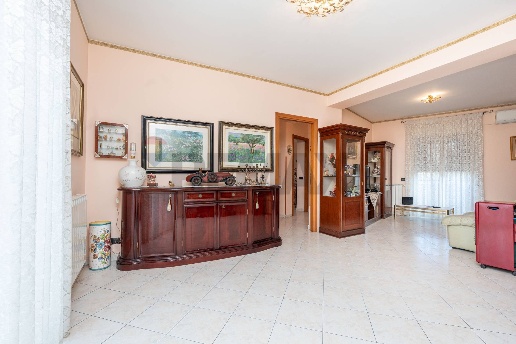 appartamento in vendita a Gravina di Catania