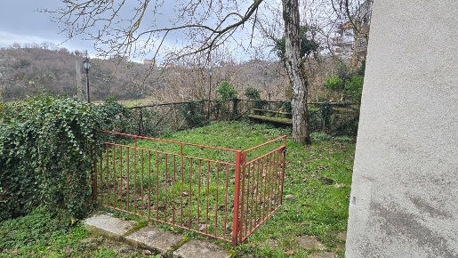 Foto Case semi ndipendenti in Vico II Cantone, Montemarano di 70 m²