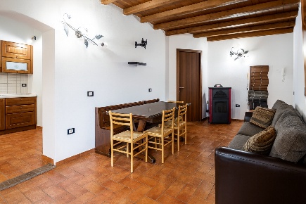 Foto Appartamento a Vicopisano Uliveto Terme di 65 m² con 3 locali