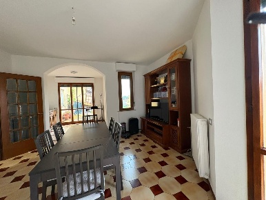 Foto Appartamento a Calcinaia Fornacette di 130 m² con 5 locali in vendita