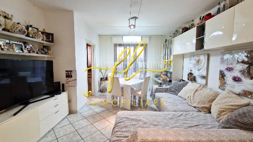 Foto Appartamento a Livorno Goito - Montebello di 91 m² con 6 locali