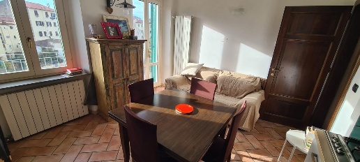 Foto Appartamento a Livorno Cisternone di 65 m² con 3 locali in vendita