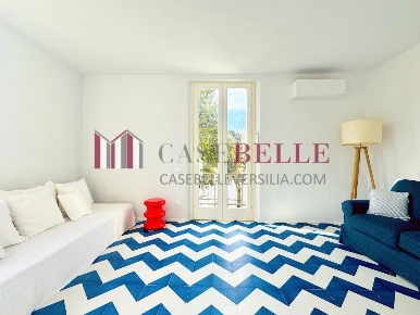 Foto Appartamento a Forte dei Marmi Centro di 130 m² con 7 locali