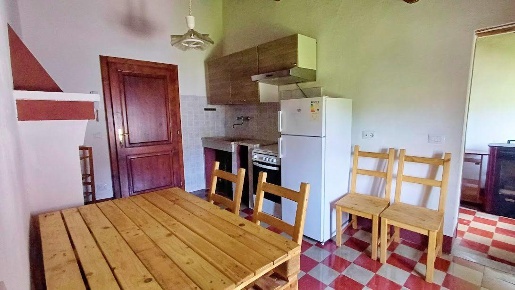 Foto Appartamento a Buti Centro di 45 m² con 3 locali in vendita