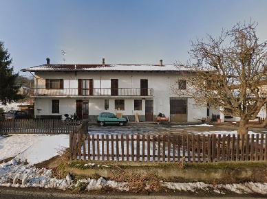 Foto Appartamento a Melazzo di 517 m² con 8 locali in vendita