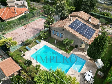 Foto Villa unifamiliare in Via Gallardi 63, Ventimiglia Seglia, Sant'Anna