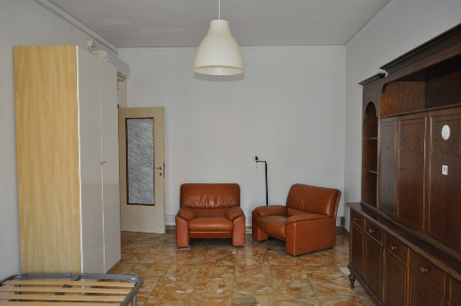 appartamento in vendita a Parma in zona Oltretorrente