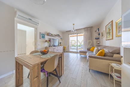 Foto Appartamento in Via Emanuela Loi 10, Roma di 60 m² in vendita