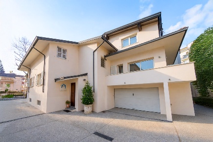 Foto Villa bifamiliare in Via Gadolini 16, Piacenza Dante - Cheope