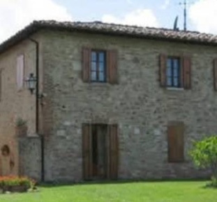 Foto Rustico a Castelnuovo Berardenga Centro di 1000 m² con 1 locali