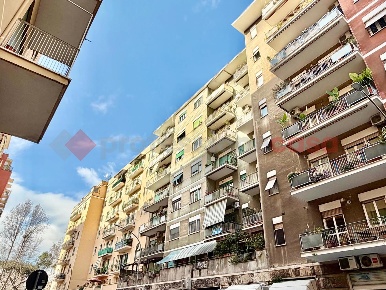 Foto Appartamento in Valsassina, Roma Città Giardino di 115 m² con 4 locali