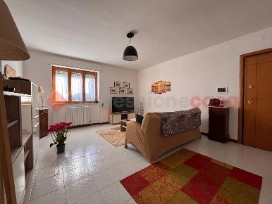 Foto Appartamento in Via Roma 102, Manduria Centro di 100 m² con 4 locali