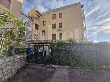 Foto Appartamento in Passaggio Lipari, Palermo Altarello di 105 m²