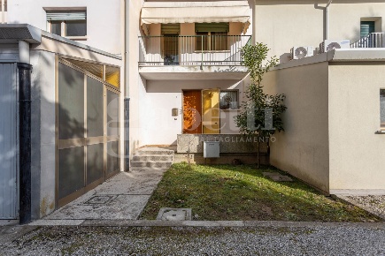 Foto Villa a schiera in Via Circonvallazione Sud 17, Codroipo Centro
