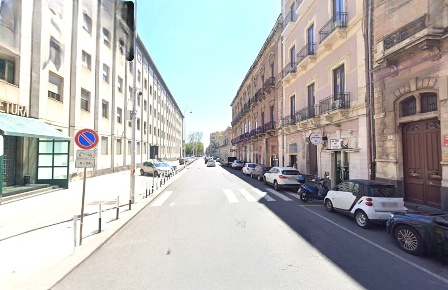 Foto Negozio in Piazza Giovanni Verga 1, Catania XX Settembre - Tribunale