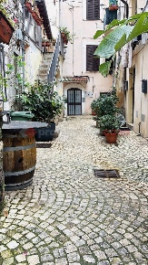 Foto Appartamento in Via CAMPO DEI FIORI 12, Terracina Centro Storico