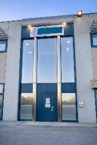 Foto Laboratorio a Tribano Centro di 1262 m² con 12 locali in vendita