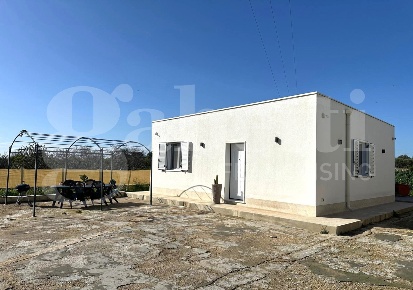 Foto Villa unifamiliare in Contrada PUZZI SNC, Avola di 102 m² con 4 locali