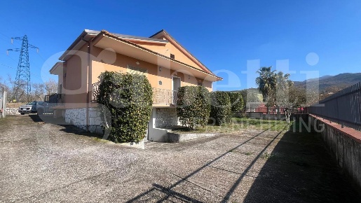 Foto Casa indipendente in Zeppetella Americo, Rocchetta e Croce Rocchetta