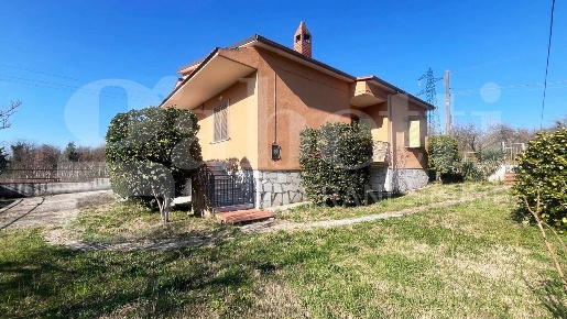Foto Casa indipendente in Zeppetella Americo, Rocchetta e Croce Rocchetta