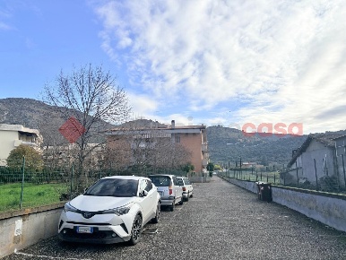 Foto Appartamento in Strada Colle Nocello 14, Tivoli di 100 m² con 4 locali