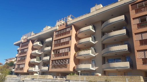 Foto Appartamento in Via Cavour 43, Rocca di Papa Centro di 90 m²