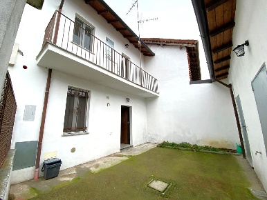 Foto Casa indipendente in Vicolo GABBA 8, Garlasco Centro di 77 m²