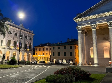 Foto Appartamento a Chiavari Centro Storico di 72 m² con 3 locali