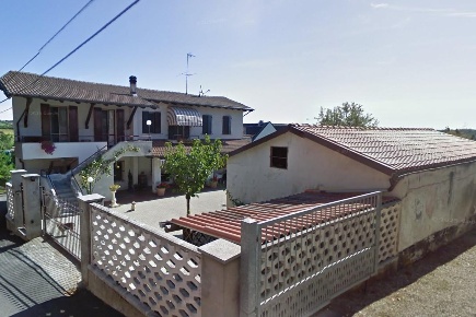 Foto Appartamento a Castelletto Monferrato Centro di 258 m² con 8 locali