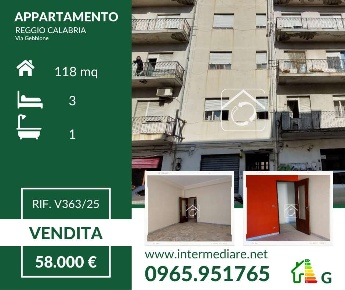 Foto Appartamento a Reggio di Calabria di 118 m² con 4 locali in vendita