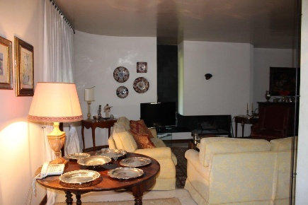 Foto Villa bifamiliare a Carrara Stadio, Sant'Antonio, Marasio di 200 m²