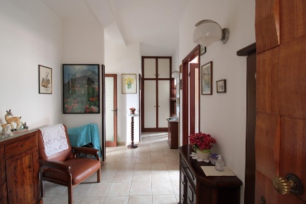 Foto Appartamento a Ponsacco Centro di 111 m² con 6 locali in vendita