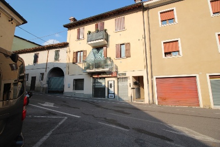 Foto Appartamento in piazza mazzini, Capriano del Colle Centro di 60 m²