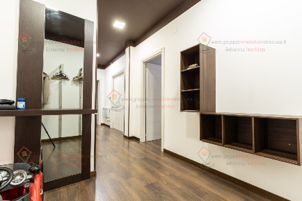 Foto Appartamento a Siracusa Borgata - Santa Lucia di 153 m² con 5 locali