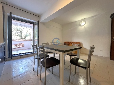 Foto Appartamento a Borgia di 50 m² con 2 locali in affitto