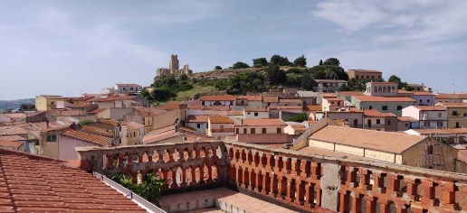 Foto Villa singola a Chiaramonti di 450 m² con 8 locali in vendita