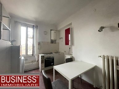 Foto Appartamento in Via Spartaco, Milano Montenero di 50 m² con 2 locali