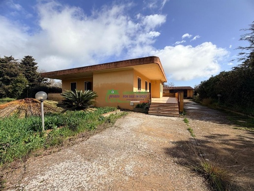 casa indipendente in vendita a Ragusa