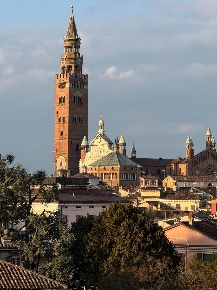 Foto Appartamento in Via Degli Argini 6, Cremona di 130 m² con 4 locali