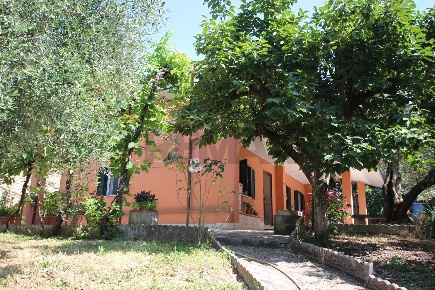 Foto Villa unifamiliare in via Grottaglie 29, Fara in Sabina Grottaglie