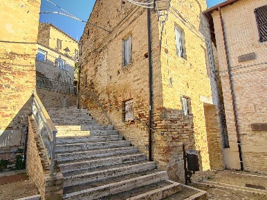 Foto Appartamento in Vicolo Porta Vecchia 1, Acquaviva Picena di 50 m²
