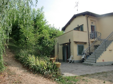 Foto Casa indipendente a San Giovanni Valdarno di 270 m² con 7 locali