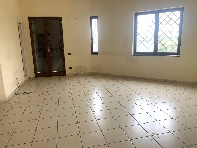 Foto Appartamento in Via Ex Alleati 1, Giugliano in Campania di 121 m²
